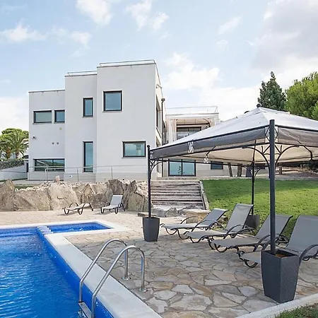 Tarracohomes, Th52 Lighthouse Con Piscina Privada, Terraza, Y Vistas Al Mar *
